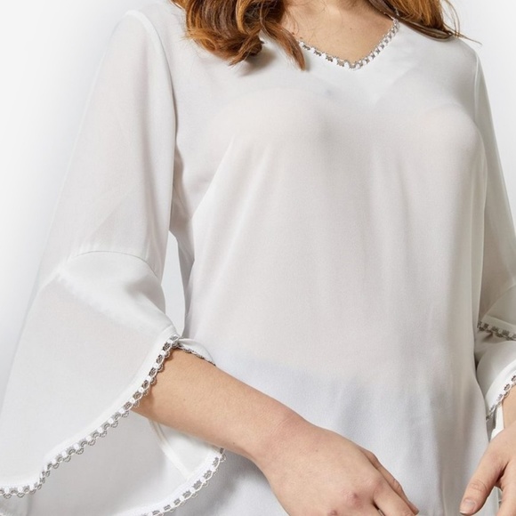Dorothy Perkins Ivory Trim Sleeve V-Neck Top - Picture 3 of 7